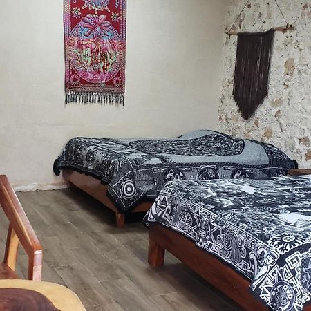 Casa Los Jarochos Valladolid  Esterno foto