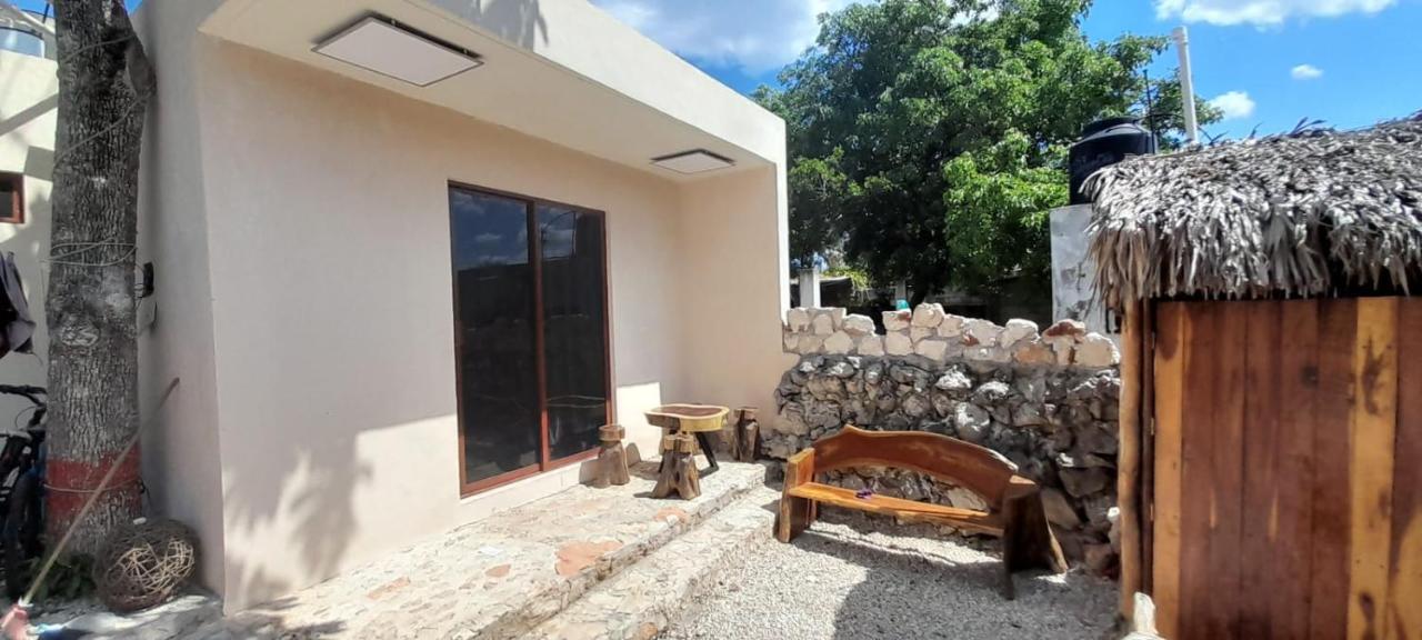 Casa Los Jarochos Valladolid  Esterno foto
