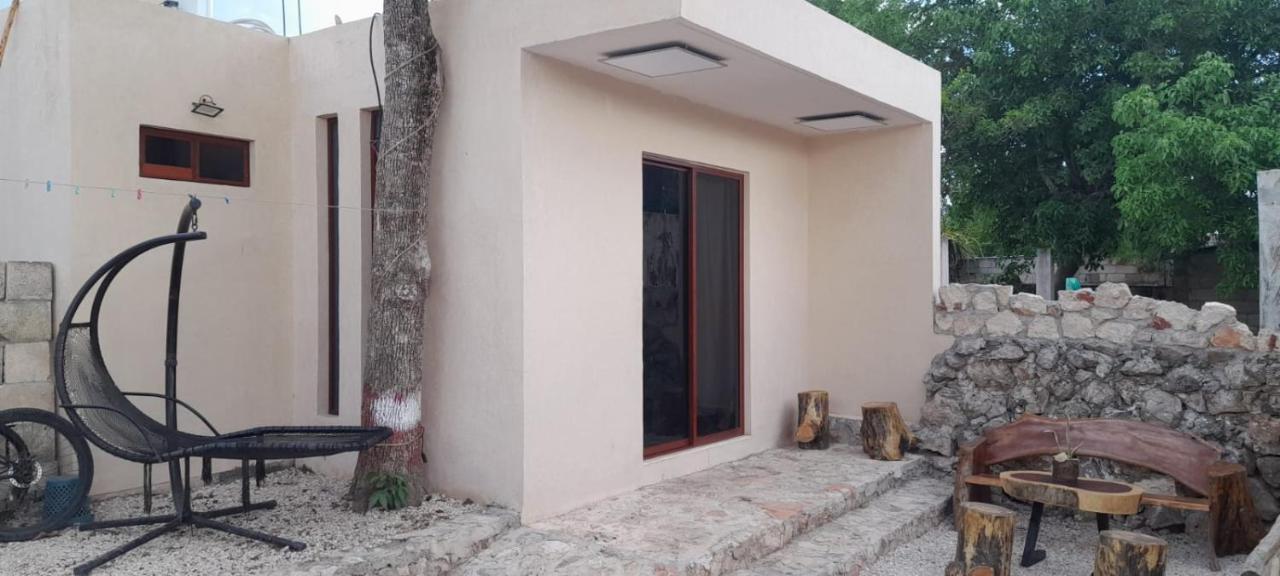 Casa Los Jarochos Valladolid  Esterno foto