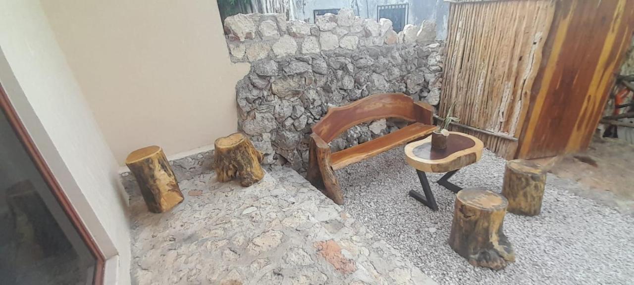 Casa Los Jarochos Valladolid  Esterno foto