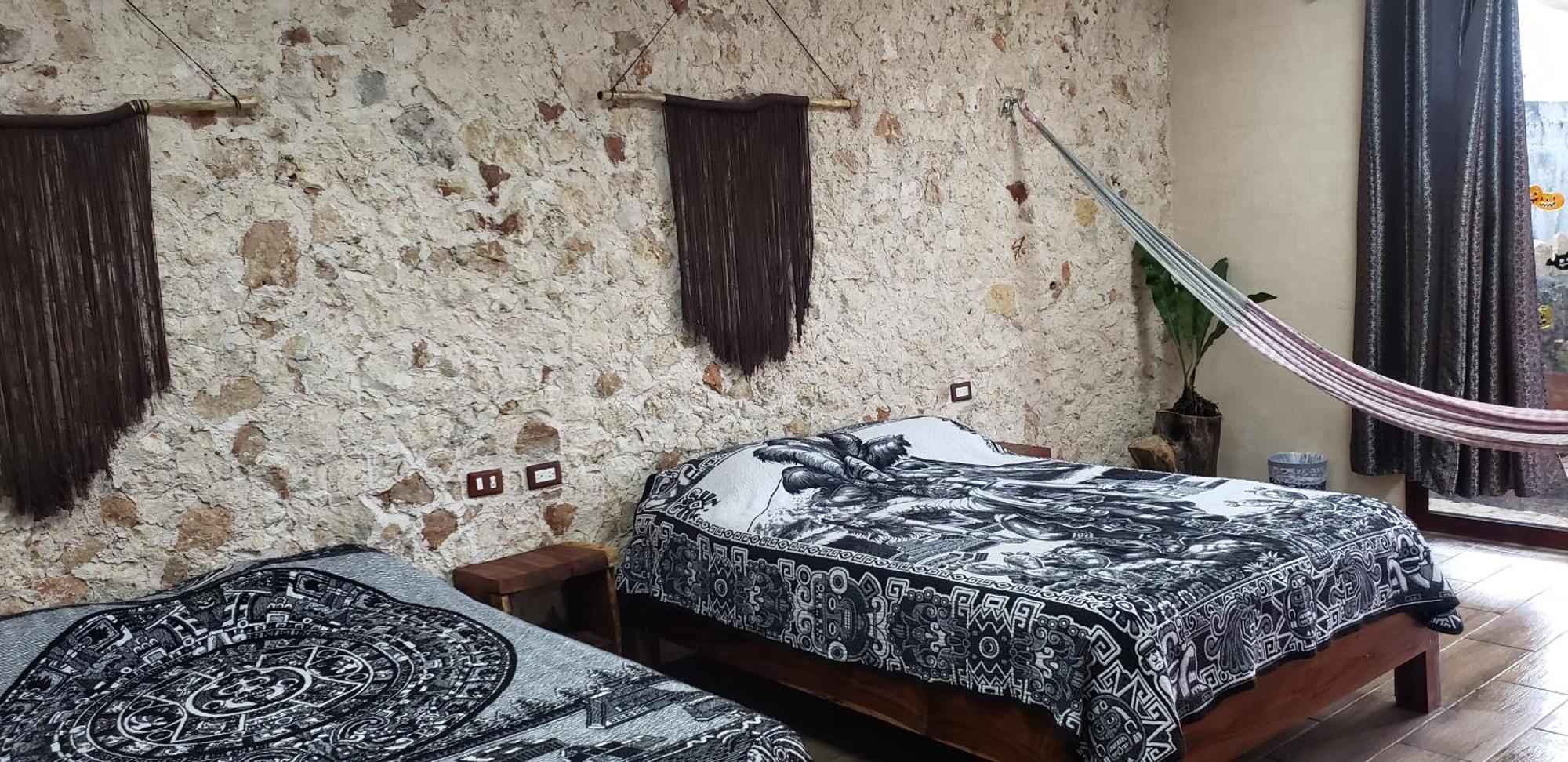 Casa Los Jarochos Valladolid  Esterno foto